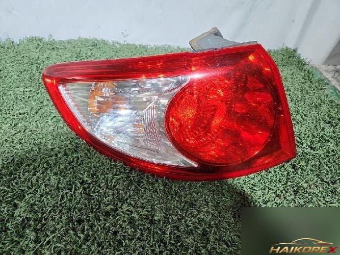 Hyundai Santa Fe 2006 — задний фонарь левый наружный 92401 2B000 2