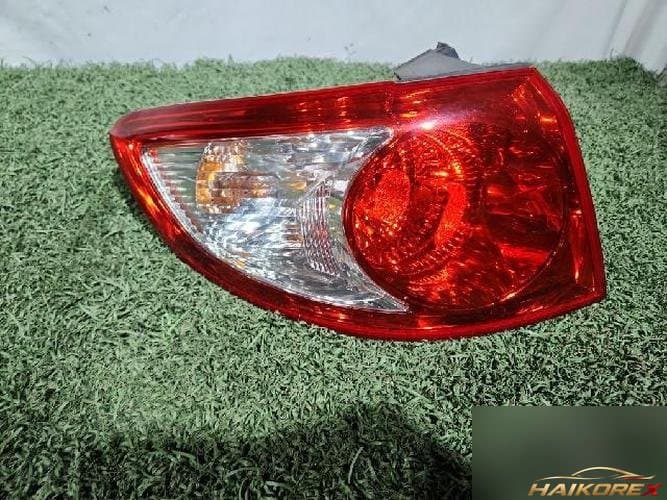 Hyundai Santa Fe 2006 — задний фонарь левый наружный 92401 2B000 3