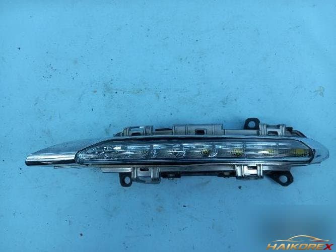 Mercedes-Benz S-Class 2009 — противотуманная фара левая