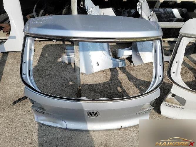 Volkswagen Tiguan 2014 — крышка багажника