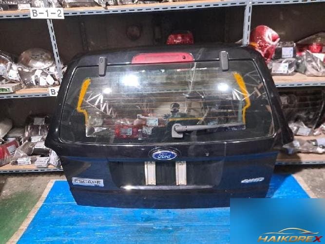Ford Escape 2009 — крышка багажника