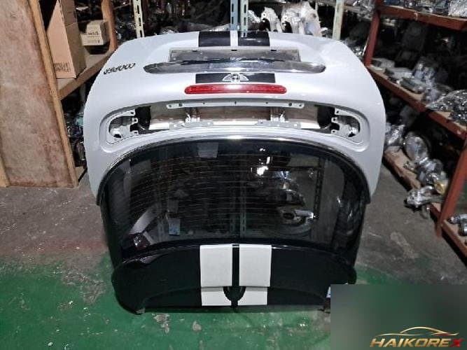Mini Cooper 2012 — крышка багажника