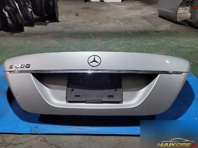 Mercedes-Benz S-Class 2007 — крышка багажника
