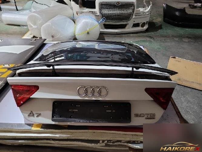 Audi A7 2013 — крышка багажника