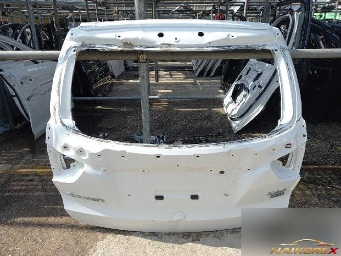 Hyundai Tucson 2014 — крышка багажника