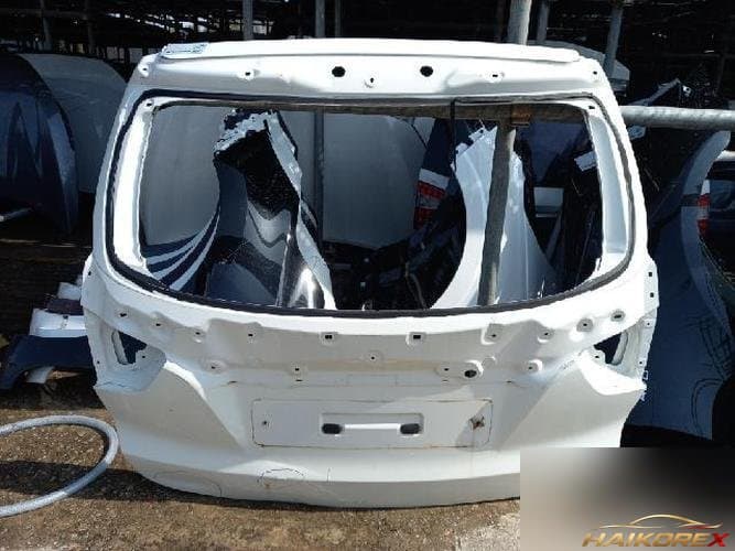 Hyundai Tucson 2014 — крышка багажника