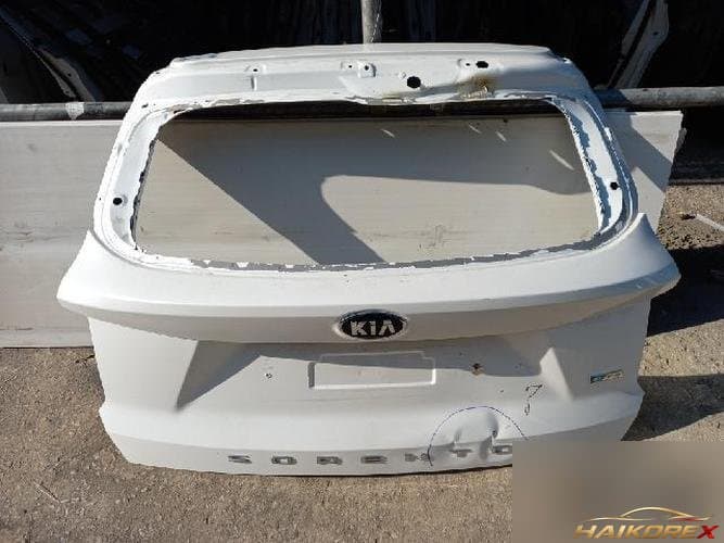 Kia Sorento 2020 — крышка багажника