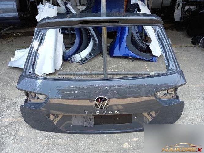 Volkswagen Tiguan 2 2021 — крышка багажника