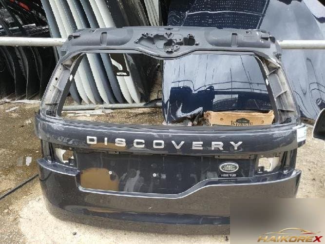Land Rover Discovery 2017 — крышка багажника