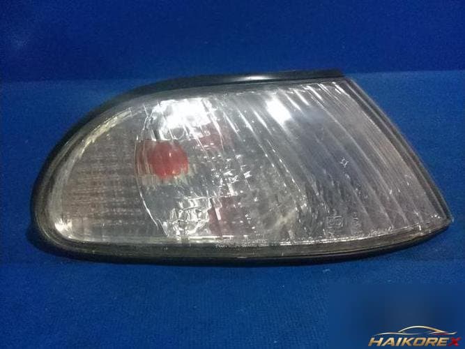 Hyundai Sonata 1996 — сигнальная лампа правая