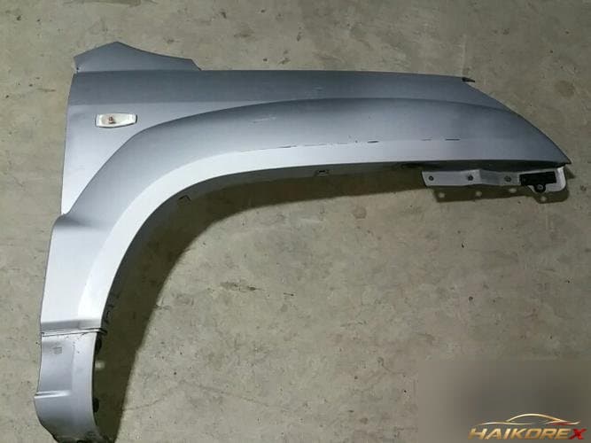 Kia Sportage 2008 — крыло правое