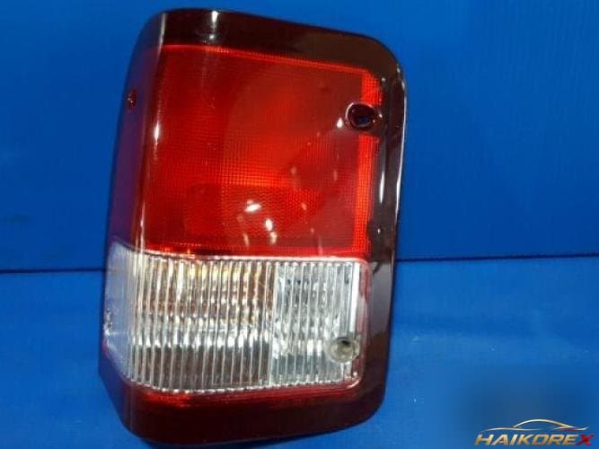 KG Mobility Musso 2002 — задний фонарь левый наружный