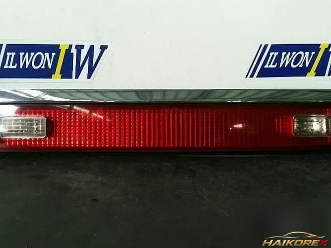 Hyundai Dynasty 2001 — задний фонарь внутренний правый