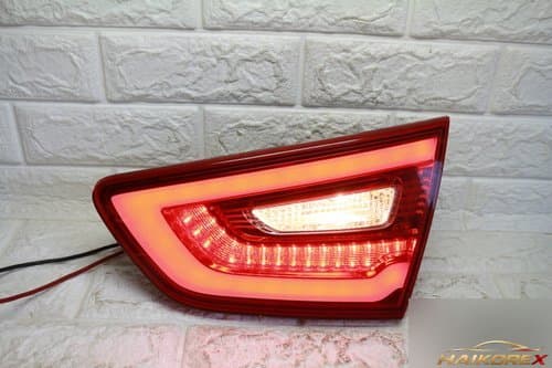 Задний фонарь LED слева (внутренняя часть) 92404-2T600