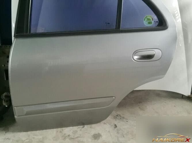 Renault SM3 2008 — дверь задняя левая
