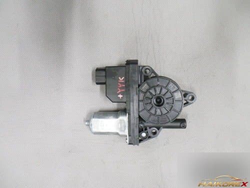 Мотор стеклоподъемника передней двери левый 82450C1010