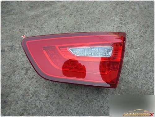 Фонарь задний правый LED 5 контактов 924042T600