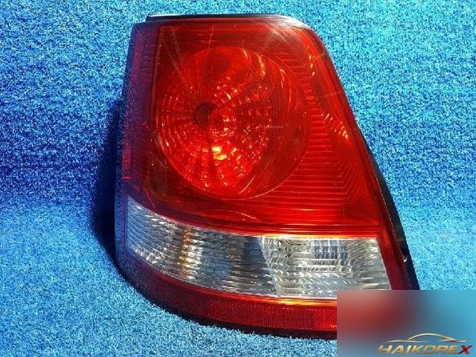 Kia Sorento 2005 — фара задняя левая наружная