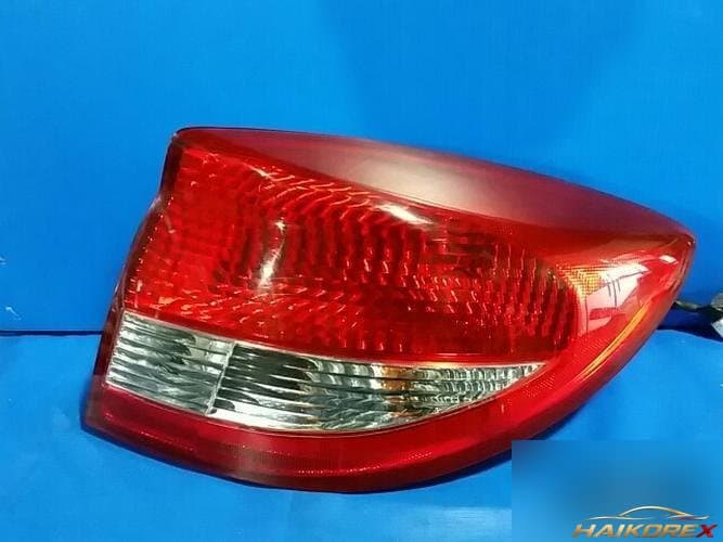 Kia Rio 2002 — фонарь задний правый (внешний) 92402FD000