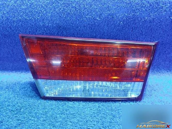 Hyundai Sonata 2005 — фонарь задний левый внутренний 924033K000