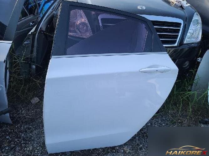 Hyundai i30 2016 — дверь задняя левая