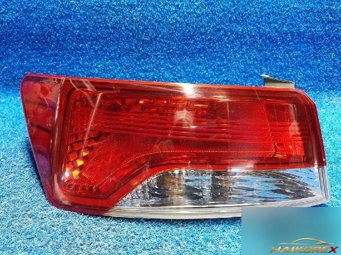 Kia Forte 2010 — задний фонарь левый внешний
