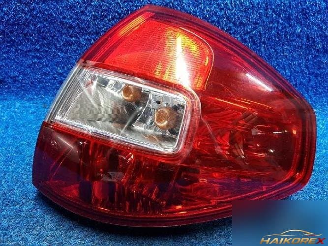 Renault QM5 2009 — фонарь задний внешний правый