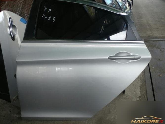 Hyundai Sonata 2011 — задняя дверь левая