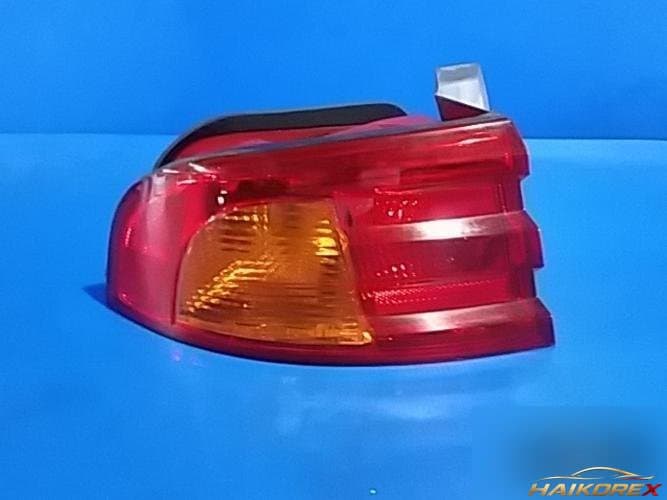 Kia Optima 2004 — фара задняя левая наружная 924113C070