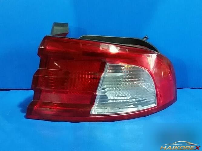 Kia Optima 2002 — фара задняя правая наружная 924213C000