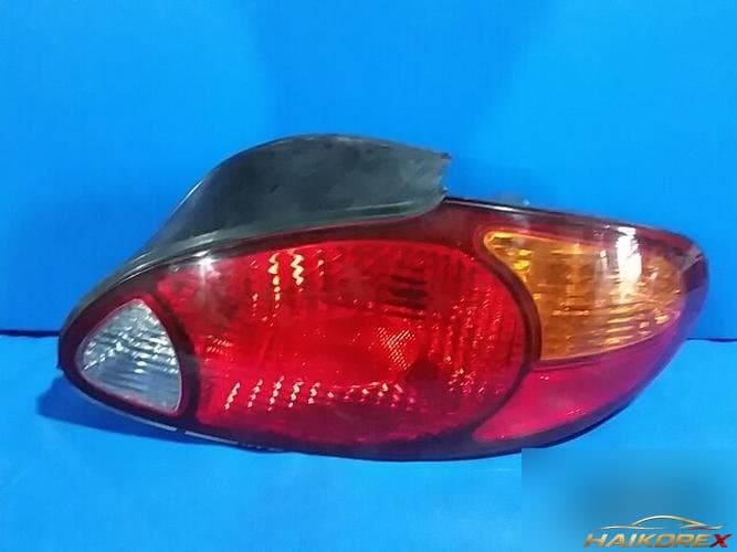 Hyundai Avante 2001 — фонарь задний правый наружный 3