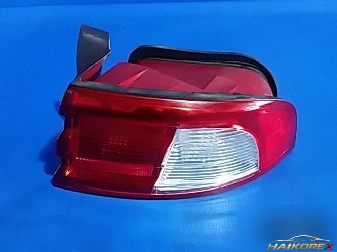 Kia Optima 2003 — фонарь задний правый внешний 924213C000