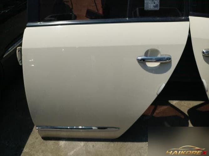 Kia Carens 2010 — дверь задняя левая