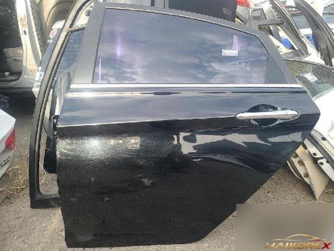 Hyundai Sonata 2011 — задняя дверь левая