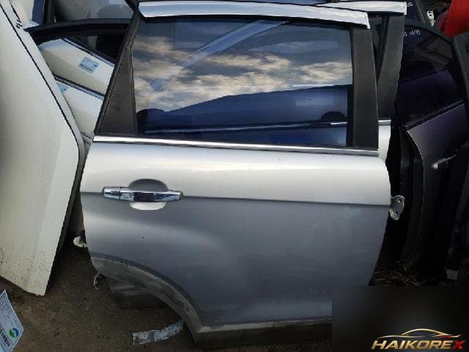 Daewoo Winstorm 2008 — дверь задняя правая