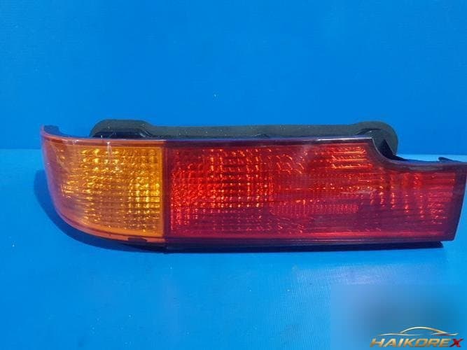 Hyundai Dynasty 2002 — задний фонарь левый наружный