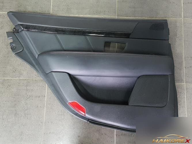 Kia Opirus 2009 — дверь задняя левая