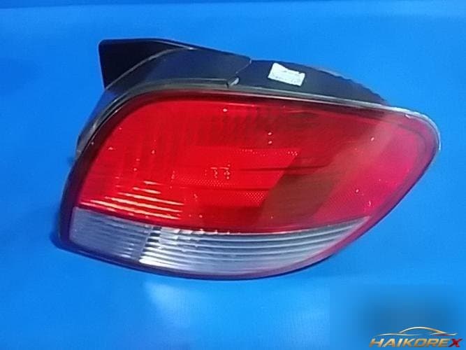 Hyundai Tiburon 2000 — задний фонарь правый наружный 9240227500