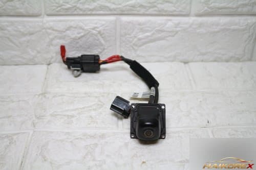 Камера заднего вида Genesis DH 95766-B1200