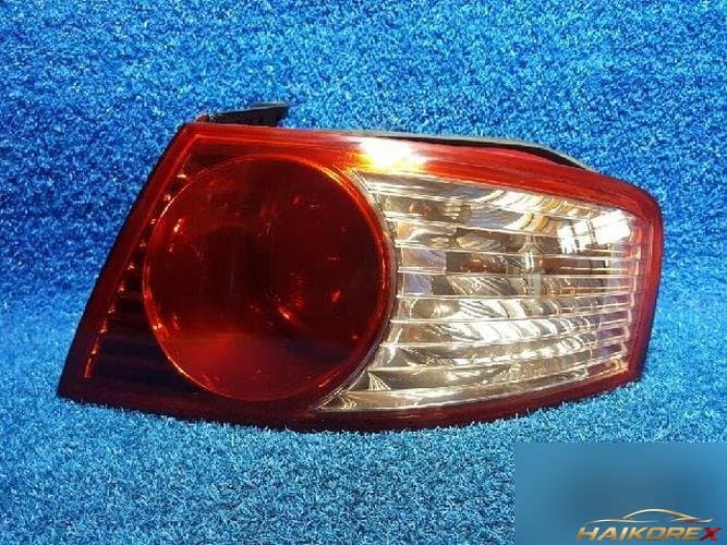 Kia Opirus 2006 — фара задняя правая внешняя