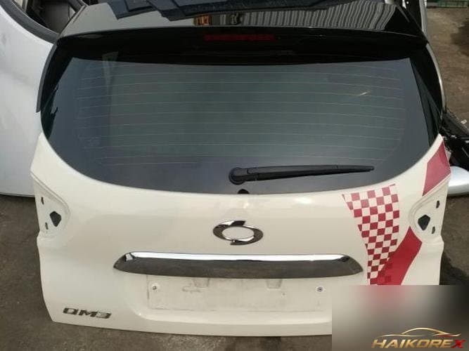 Renault QM3 2015 — крышка багажника 1