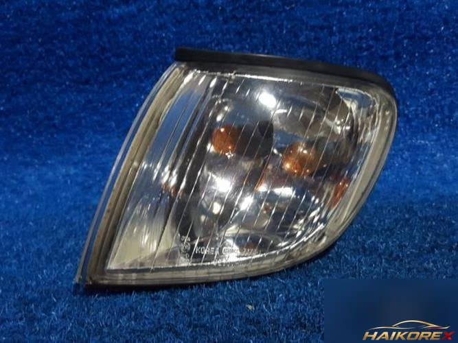 Hyundai Starex 2004 — габаритный огонь левый