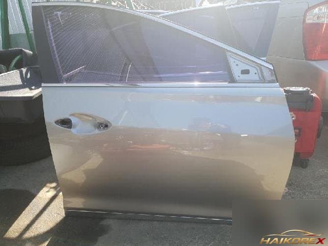 Hyundai Grandeur 2012 — дверь передняя правая