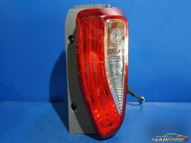 Kia Ray 2014 — фонарь задний правый наружный 92402A3000
