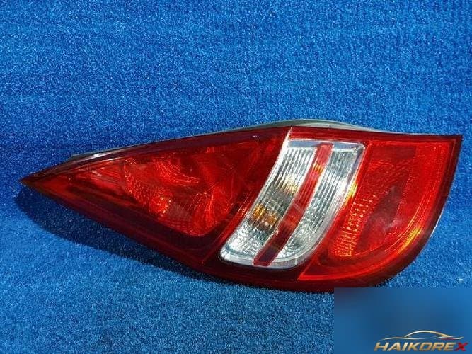 Hyundai i30 2009 — задний фонарь левый (наружный)