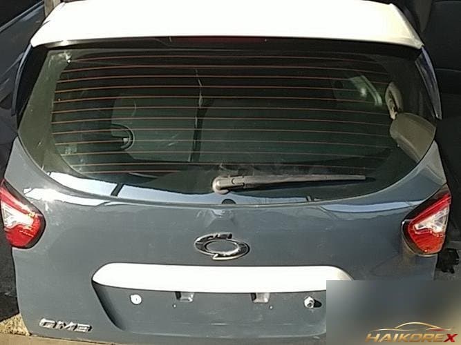 Renault QM3 2016 — крышка багажника