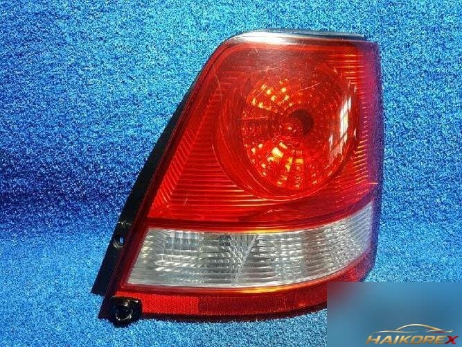 Kia Sorento 2005 — фара задняя правая