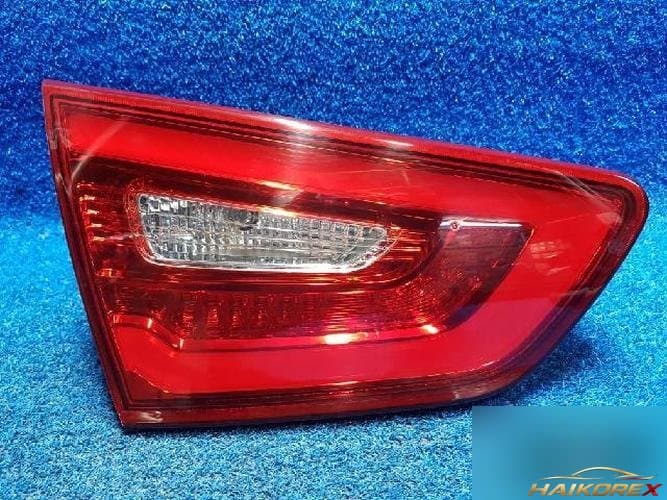 Kia K5 2014 — задний фонарь внутренний левый 924032T5