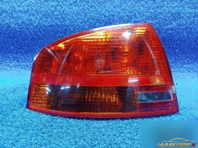 Audi A4 2005 — задний фонарь левый внешний 965083
