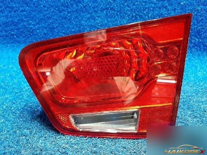 Kia Forte 2010 — задний фонарь правый внутренний 924041M000